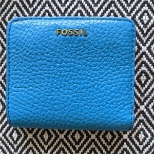 Fossil Small Blue Leather Wallet, like new